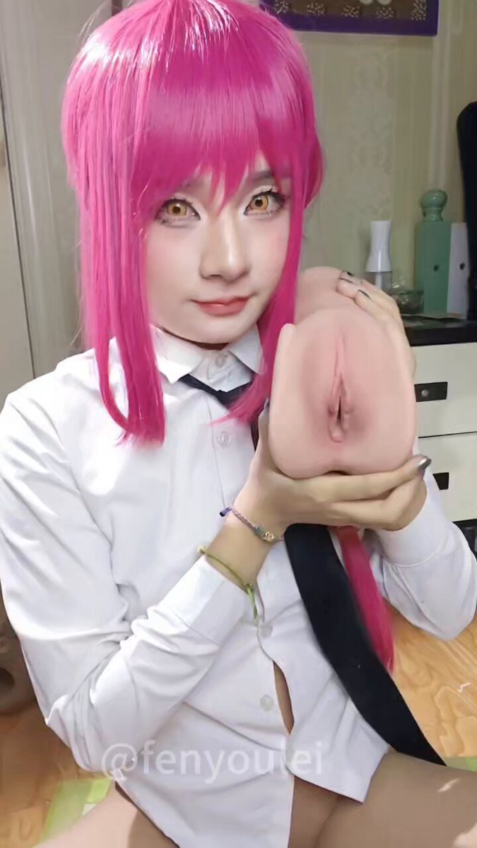 嫩屄恶魔玛奇玛小姐来测评一款来自蜜女郎原生肌凝硅飞机杯真人倒模💕细节展示自己的穴和飞机杯的差别🥵还有阴蒂鸡插入体感演示，雌雄同体般的超色飞机杯使用体验！