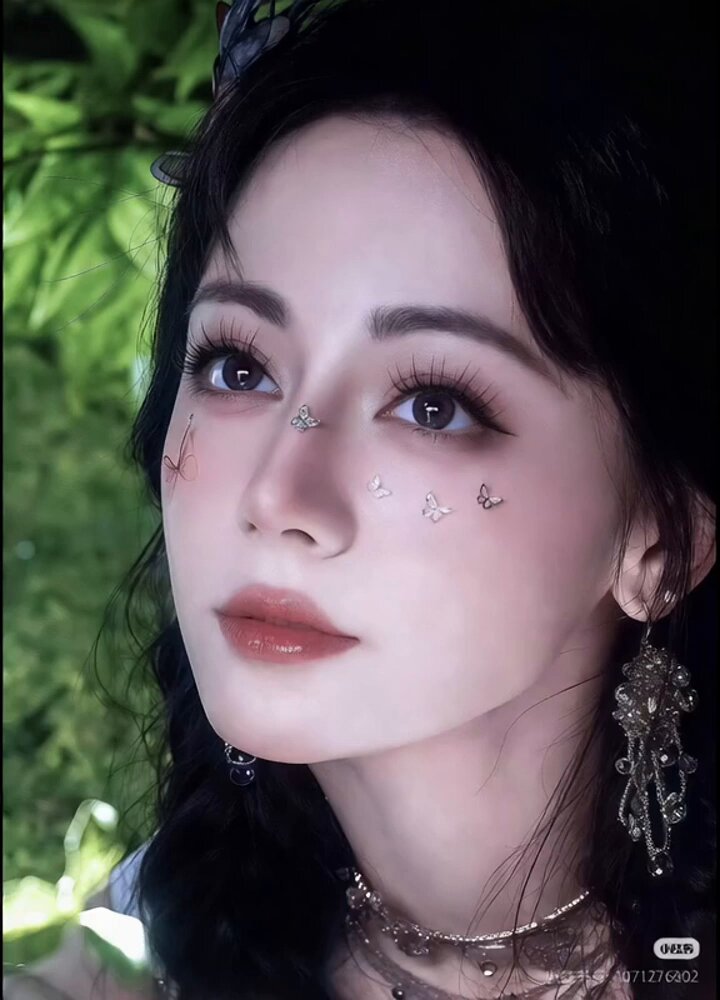 迪丽热巴这西域美人被猛男压着入得骚穴狂流水_迪丽热巴_AI成人